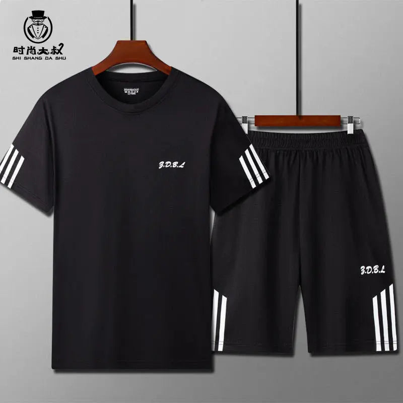 Men's IBG quick-dry sports set with breathable T-shirt and training shorts, ideal for fitness and outdoor activities.