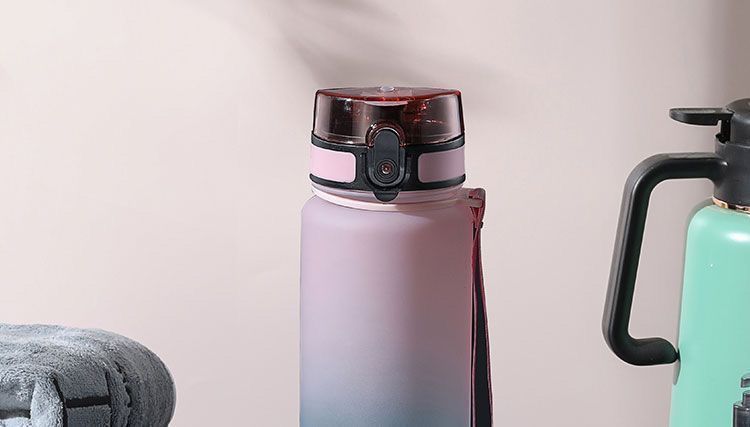 IBG large sports water bottle in 500ml or 1000ml size, black fitness and outdoor bottle with a screw-on lid and ergonomic design